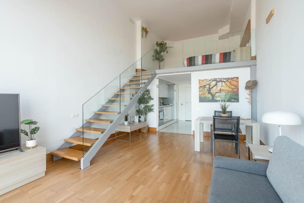 Appartamento Duplex Loft Apartamento Con Parking Gratis Valenza Esterno foto