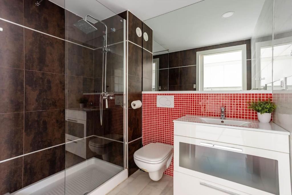 Appartamento Duplex Loft Apartamento Con Parking Gratis Valenza Esterno foto